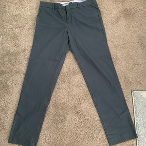 Gap Tailored fit Khaki size 34x34